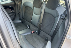 Mini Mini III (2) (F55) 2.0 178 Ch COOPER S FINITION JOHN COOPER WORKS BVA7 5P