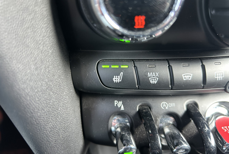 Mini Mini III (2) (F55) 2.0 178 Ch COOPER S FINITION JOHN COOPER WORKS BVA7 5P