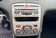 Peugeot 308 1.6 VTi 16v 120 ch D-Sign 5p * 42 000 Km * GPS * Siège Tissu & Sim Cuir * Jantes Alu R17