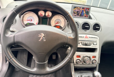 Peugeot 308 1.6 VTi 16v 120 ch D-Sign 5p * 42 000 Km * GPS * Siège Tissu & Sim Cuir * Jantes Alu R17