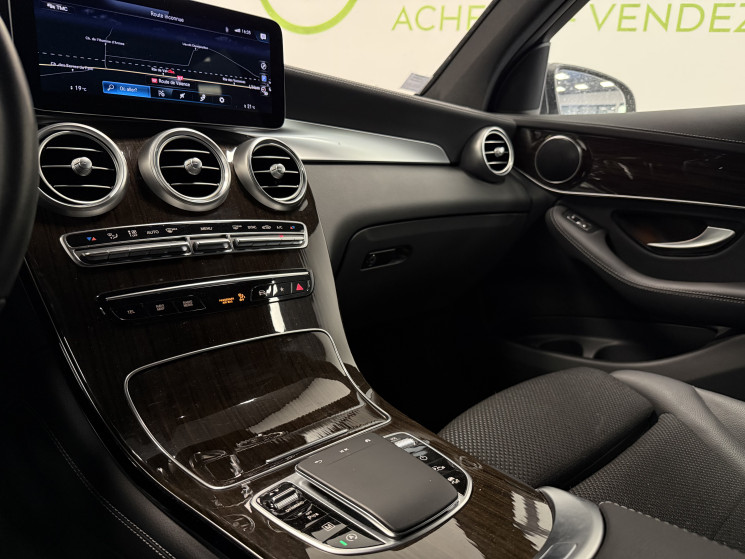 Mercedes GLC 200d Avantgarde Line 9G-Tronic/ Feux LED/ 1er MAIN