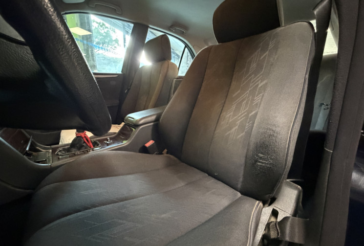 Mercedes CLASSE E 270  2.7 CDI CLASSIC 