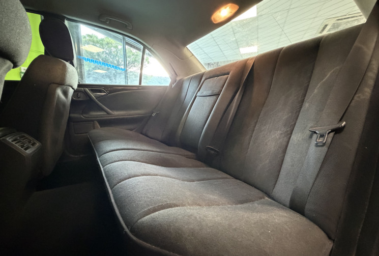 Mercedes CLASSE E 270  2.7 CDI CLASSIC 