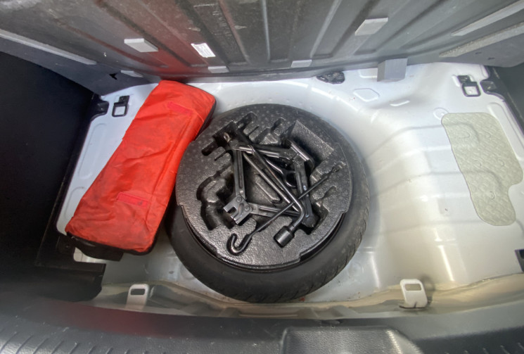 Hyundai I10 1.2L 87CH SENSATION - BIOCARBURANT - TRÈS FAIBLE KILOMÉTRAGE - VÉHICULE SUIVI