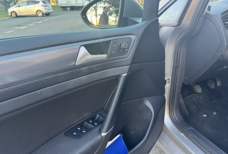 Volkswagen Golf SW 1.6 TDI 115 BLUEMOTION TECHNOLOGY CONFORTLINE BUSINESS