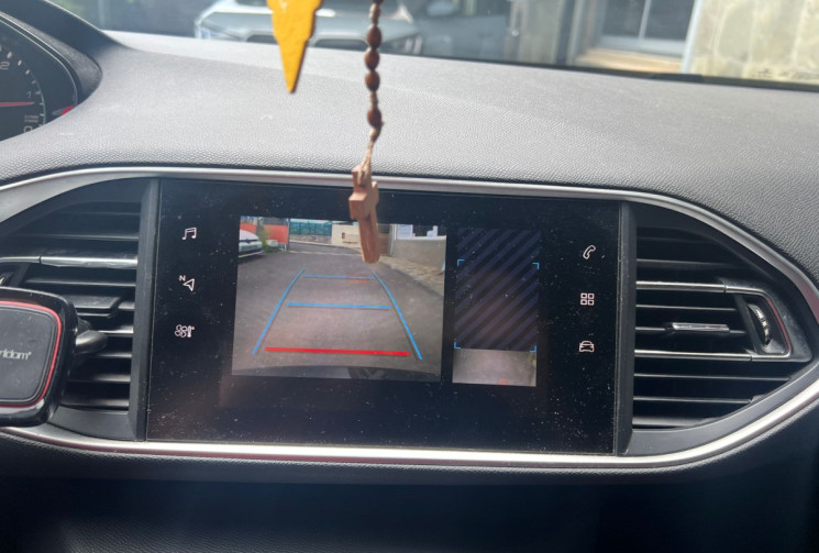 Peugeot 308  II Phase II 1.5 BlueHDi EAT8 S&S 130 cv GT-LINE