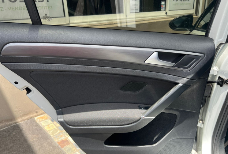 Volkswagen Golf VII Phase 2 1.0 TSI 12V DSG7 110 cv