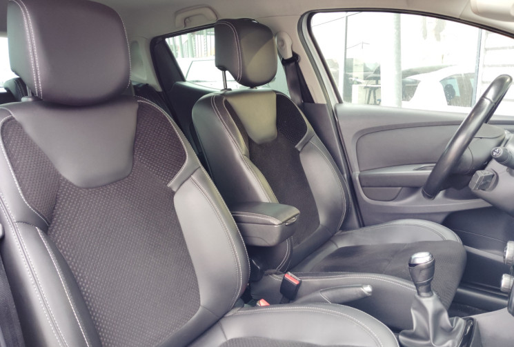 Renault Clio IV 1.5 DCI 90 ENERGY INTENS ECO2