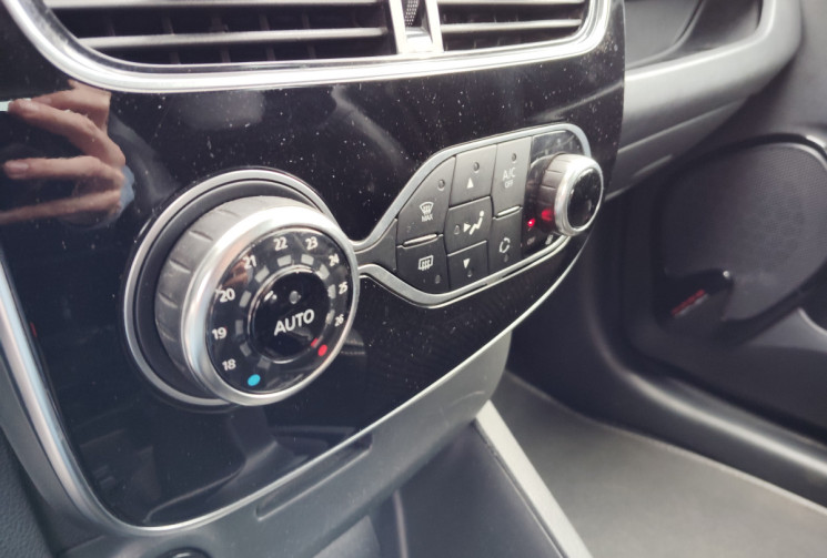 Renault Clio IV 1.5 DCI 90 ENERGY INTENS ECO2