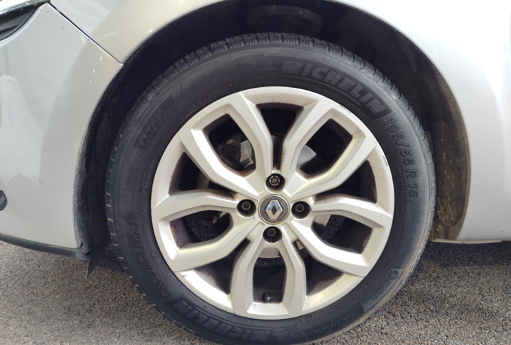 Renault Clio IV 1.5 DCI 90 ENERGY INTENS ECO2