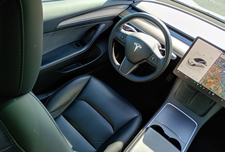 Tesla Model 3 STANDARD RANGE PLUS 60 KW