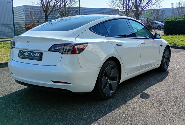 Tesla Model 3 STANDARD RANGE PLUS 60 KW