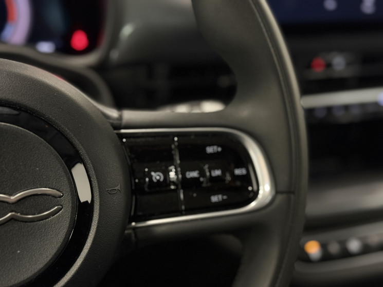 FIAT 500 e 42 kwh 118 ch 