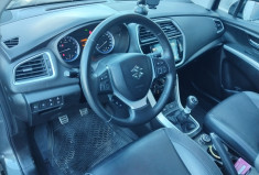 Suzuki SX4 S-Cross 140 cv 1.4 Boosterjet Style Allgrip - GPS - Cuir - Toit ouvrant - 