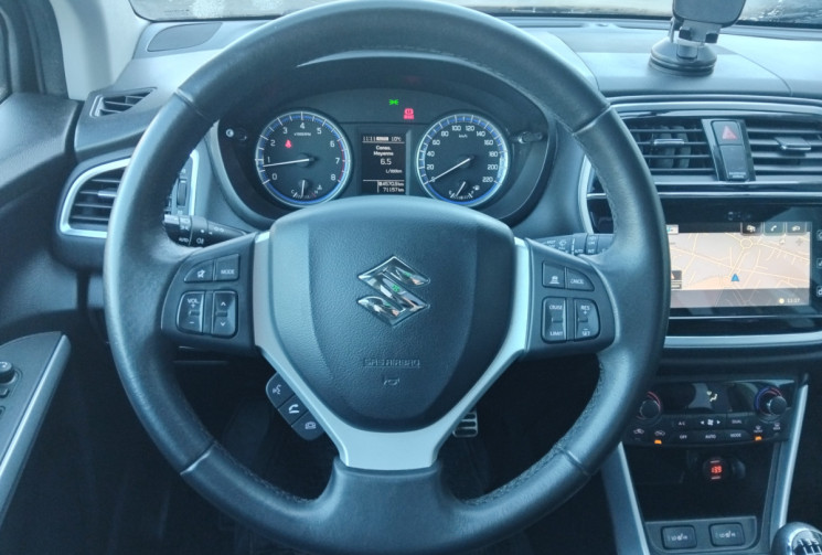 Suzuki SX4 S-Cross 140 cv 1.4 Boosterjet Style Allgrip - GPS - Cuir - Toit ouvrant - 