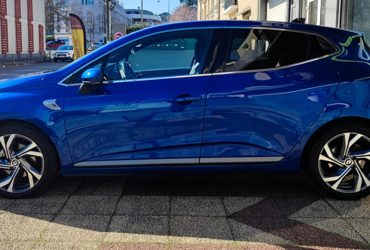 Renault CLIO V Rs line 1.6 140 Hybrid /Suivi Renault / Bien Optionné 