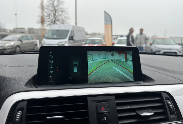 BMW Série 1 118d 150ch UrbanChic 5p