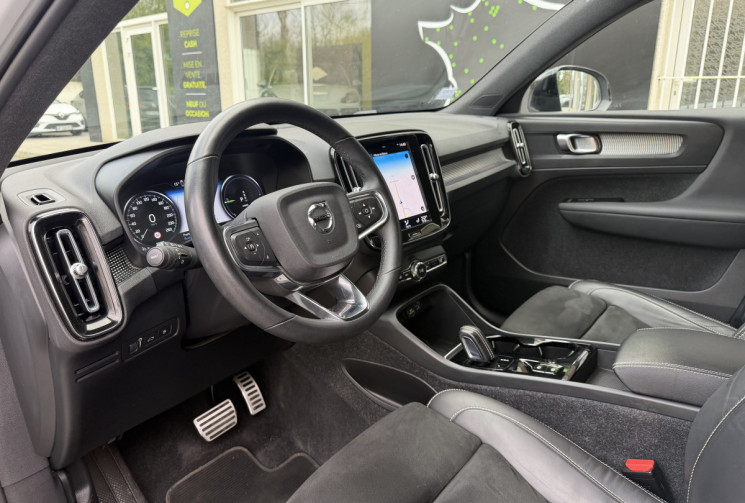 Volvo XC40 T4 RECHARGE 129+82 DCT7 R-DESIGN * ENTRETIEN COMPLET * TVA RECUPERABLE * GARANTIE 6 MOIS