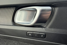 Volvo XC40 T4 RECHARGE 129+82 DCT7 R-DESIGN * ENTRETIEN COMPLET * TVA RECUPERABLE * GARANTIE 6 MOIS