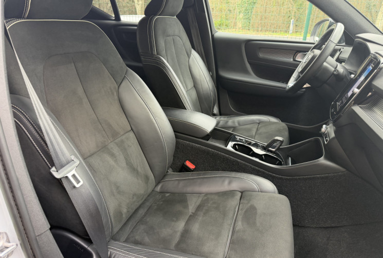 Volvo XC40 T4 RECHARGE 129+82 DCT7 R-DESIGN * ENTRETIEN COMPLET * TVA RECUPERABLE * GARANTIE 6 MOIS