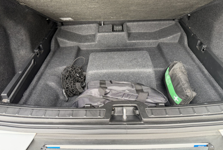 Volvo XC40 T4 RECHARGE 129+82 DCT7 R-DESIGN * ENTRETIEN COMPLET * TVA RECUPERABLE * GARANTIE 6 MOIS