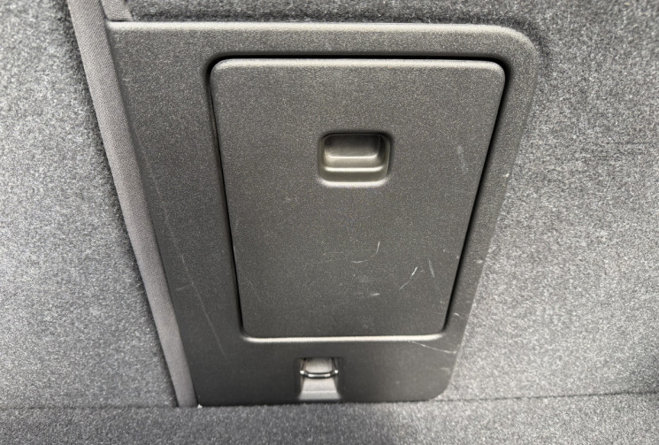 Volvo XC40 T4 RECHARGE 129+82 DCT7 R-DESIGN * ENTRETIEN COMPLET * TVA RECUPERABLE * GARANTIE 6 MOIS