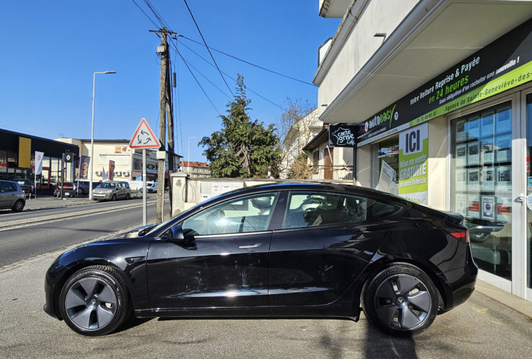 Tesla Model 3 Standard RWD Plus MY22