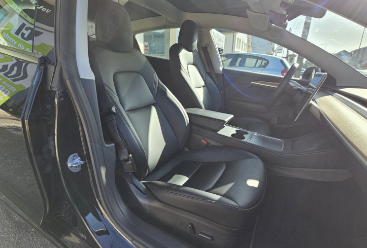 Tesla Model 3 Standard RWD Plus MY22