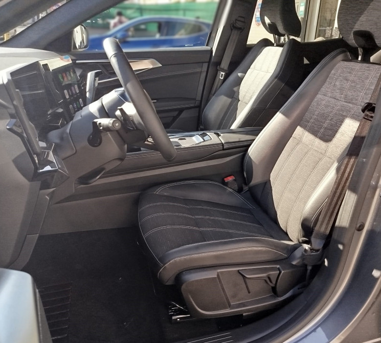 Renault Austral E-TECH 1.2 DIG-T 200 Hybrid 2WD Xtronic130 cv Techno 