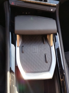 Renault Austral E-TECH 1.2 DIG-T 200 Hybrid 2WD Xtronic130 cv Techno 