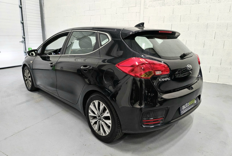 Kia Ceed 1.0 T-GDi 120 cv Active / carplay