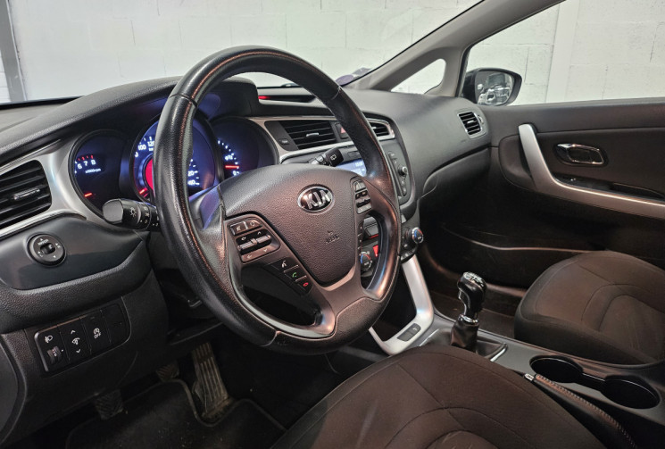 Kia Ceed 1.0 T-GDi 120 cv Active / carplay