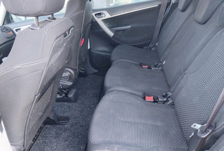 Citroën C4 PICASSO 1.6 HDI 110CH - Suivi complet - Sièges chauffants - Kit Distri Neuf