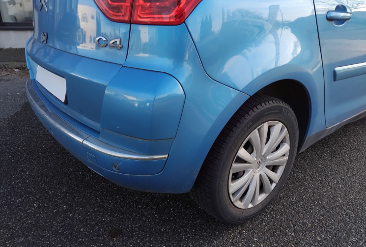 Citroën C4 PICASSO 1.6 HDI 110CH - Suivi complet - Sièges chauffants 