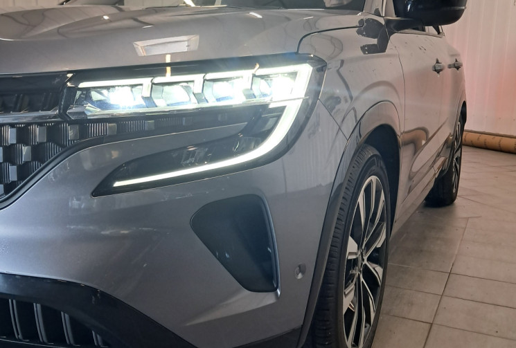 Renault Austral 1.2 E-Tech full hybrid 200ch Techno - 1er main - entretien a jour Renault -