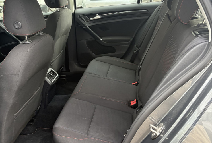 Volkswagen Golf 7 VII 1.6 TDI 105cv Sound DSG / 2018 / 5 portes / 