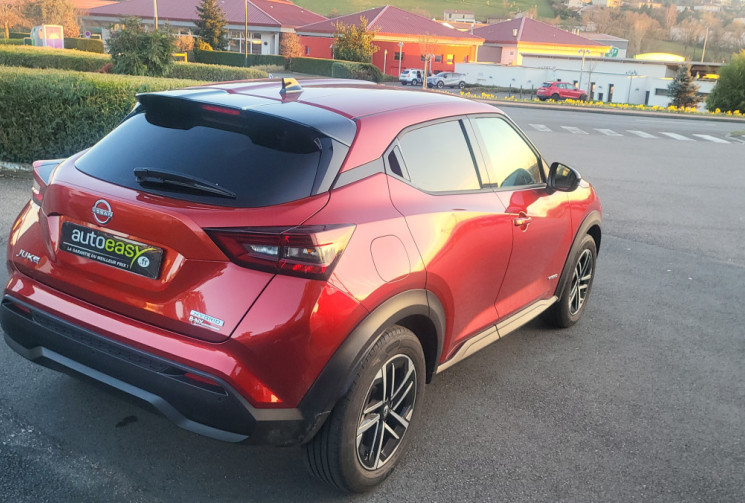 Nissan Juke 1.6 HEV N-Connecta HYBRIDE
