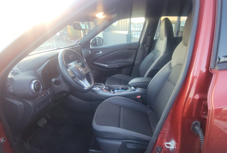 Nissan Juke 1.6 HEV N-Connecta HYBRIDE