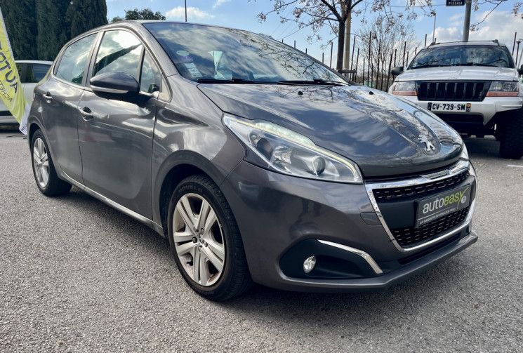 Peugeot 208 Active 1.2 Puretech 82cv / Distribution changée/ 5 portes / CarPlay / 66000km / 2019