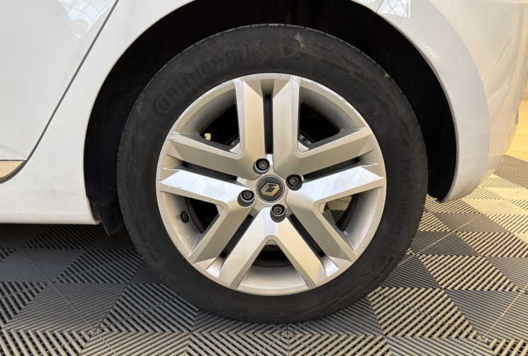 Renault Clio 1.0 TCE 100 BUSINESS / 1 ERE MAIN / SUIVI COMPLET RENAULT 