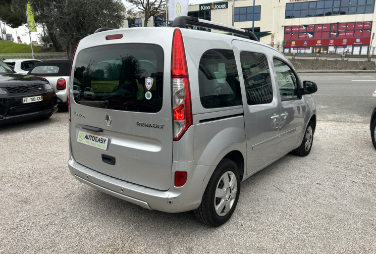Renault Kangoo II (2) 1.2 TCE 115 Ch ENERGY ZEN 5 PLACES * 1ER MAIN * GPS * RADAR ARRIERE