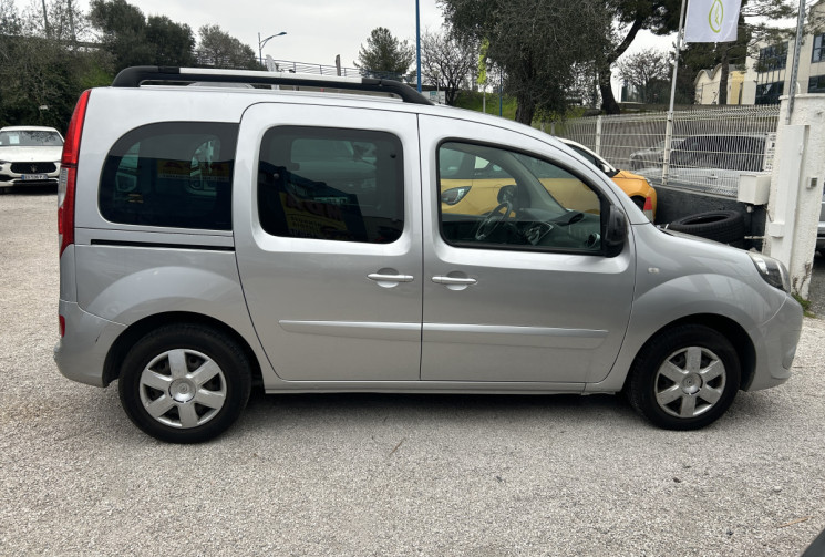 Renault Kangoo II (2) 1.2 TCE 115 Ch ENERGY ZEN 5 PLACES * 1ER MAIN * GPS * RADAR ARRIERE