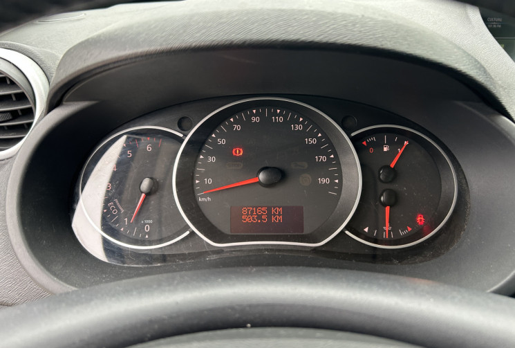 Renault Kangoo II (2) 1.2 TCE 115 Ch ENERGY ZEN 5 PLACES * 1ER MAIN * GPS * RADAR ARRIERE