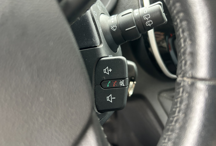 Renault Kangoo II (2) 1.2 TCE 115 Ch ENERGY ZEN 5 PLACES * 1ER MAIN * GPS * RADAR ARRIERE