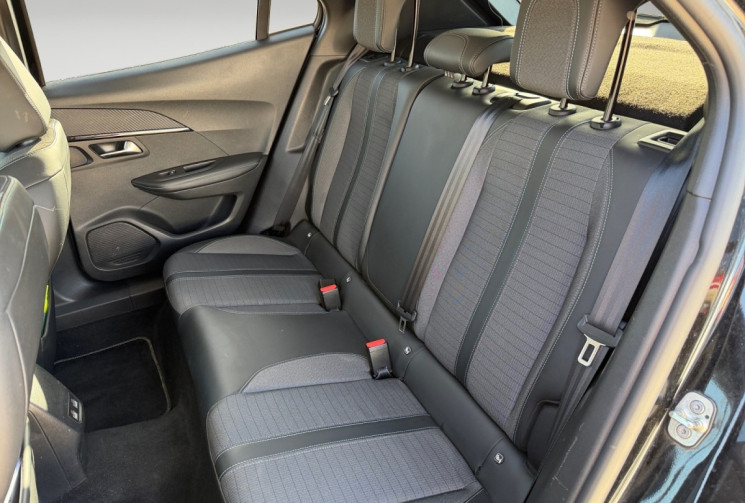 Peugeot 2008 1.5 BLUEHDI 130 ALLURE BUSINESS EAT8