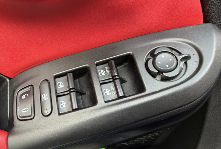 FIAT 500X 1.3 Multijet 95 ch ROSSO AMORE / TOIT OUVRANT / FULL ENTRETIEN / GARANTIE 6 MOIS