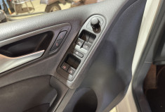 Volkswagen Golf VI GARANTIE 6 MOIS 5 Portes 1.6 TDI 105 cv