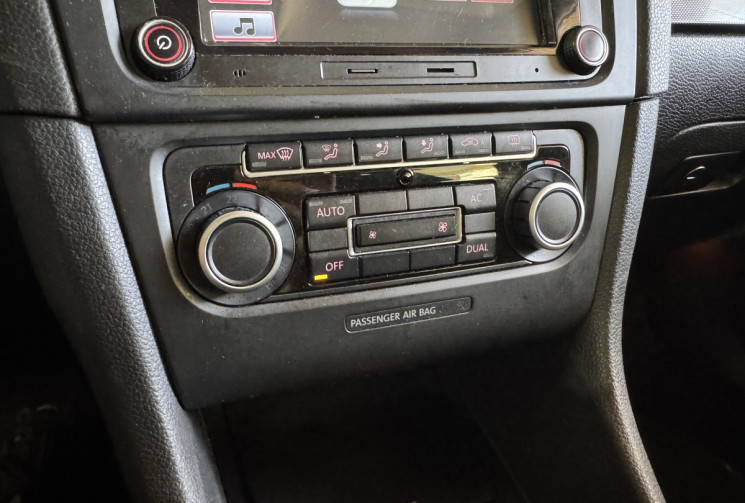 Volkswagen Golf VI GARANTIE 6 MOIS 5 Portes 1.6 TDI 105 cv