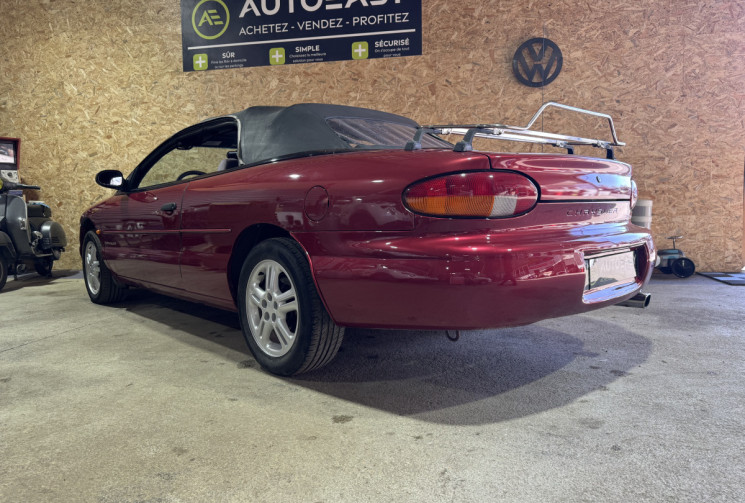 Chrysler SEBRING STRATUS 2.0 i 16V 131 cv