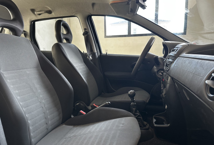 FIAT Punto 1.2 8v 60ch Cult II 5p